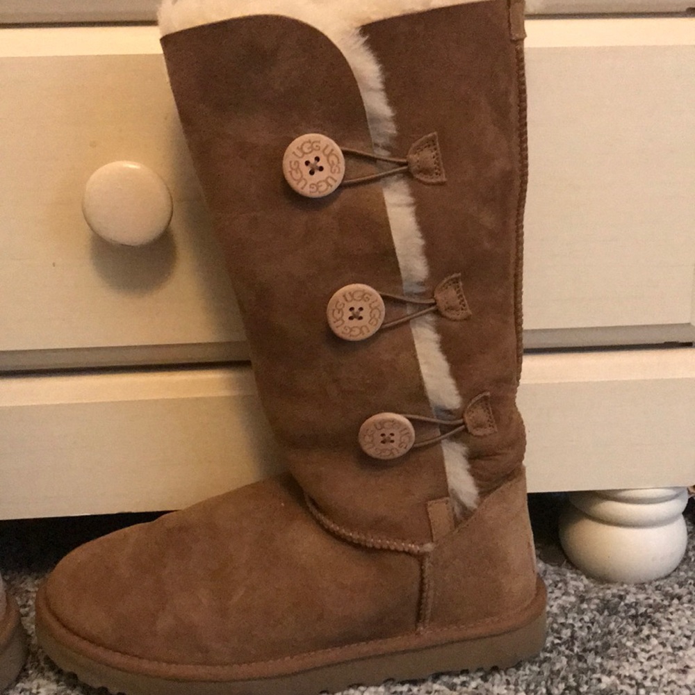 Women’s Bailey Button Triplet 2 ugg boot